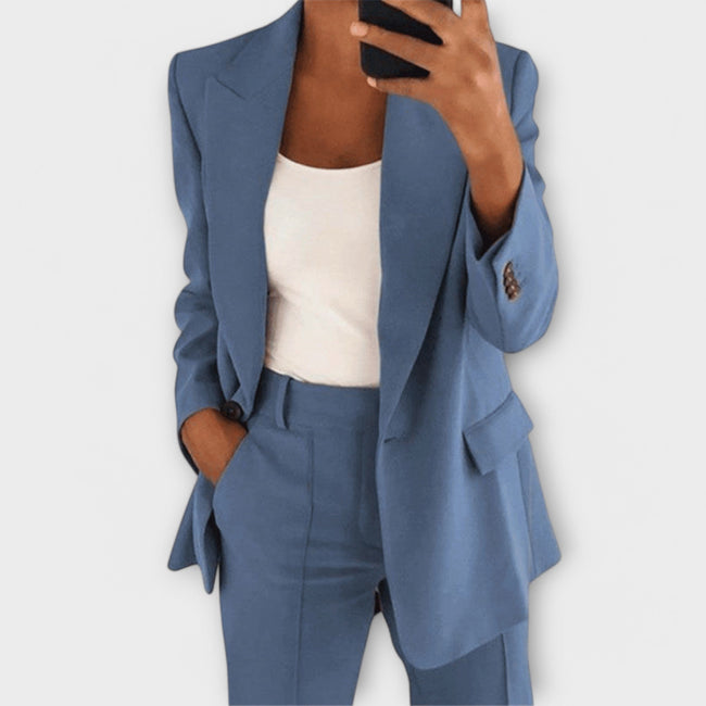 MILA | Classic Suit with Flattering Silhouette Main Image